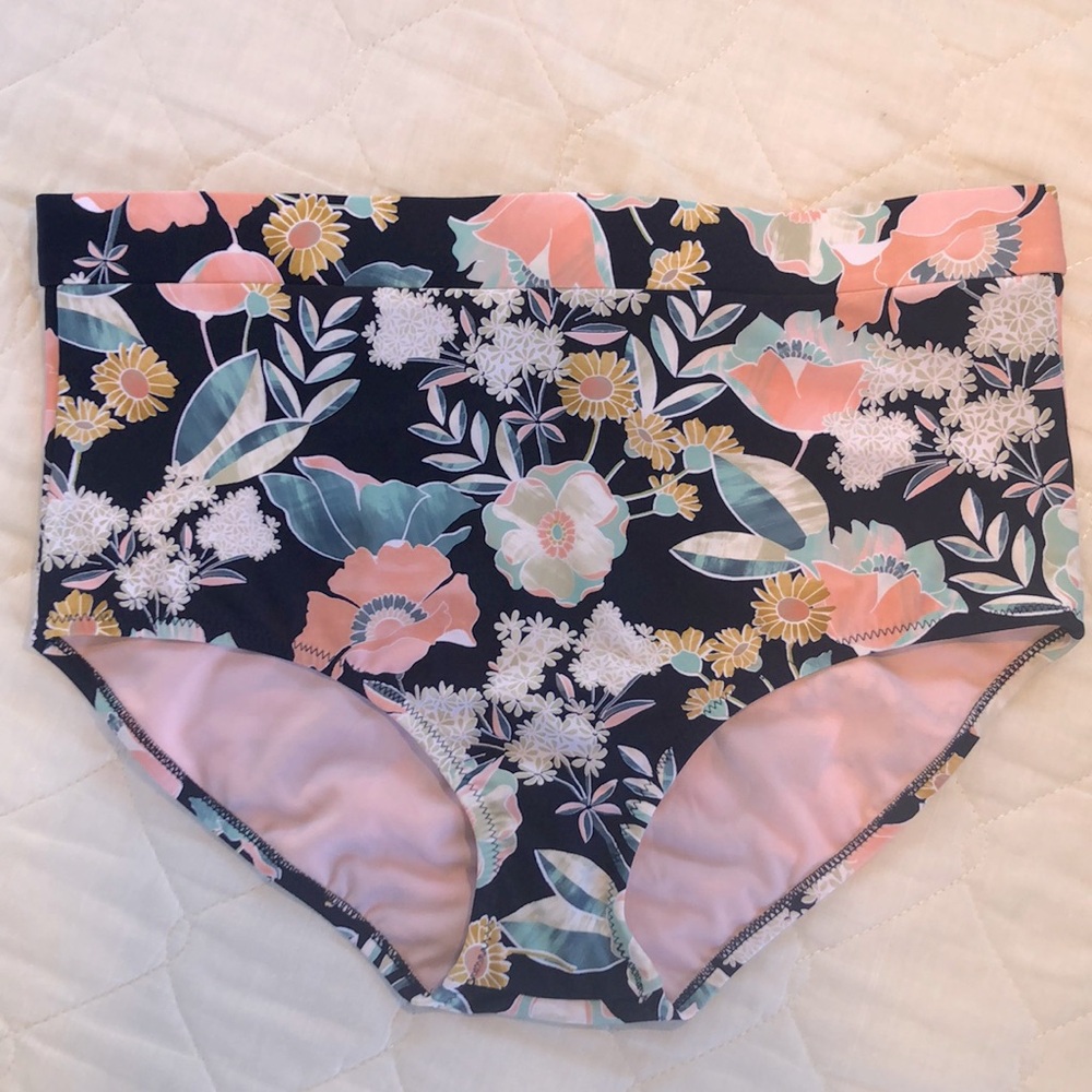 Raisins Curve Swim Bottoms